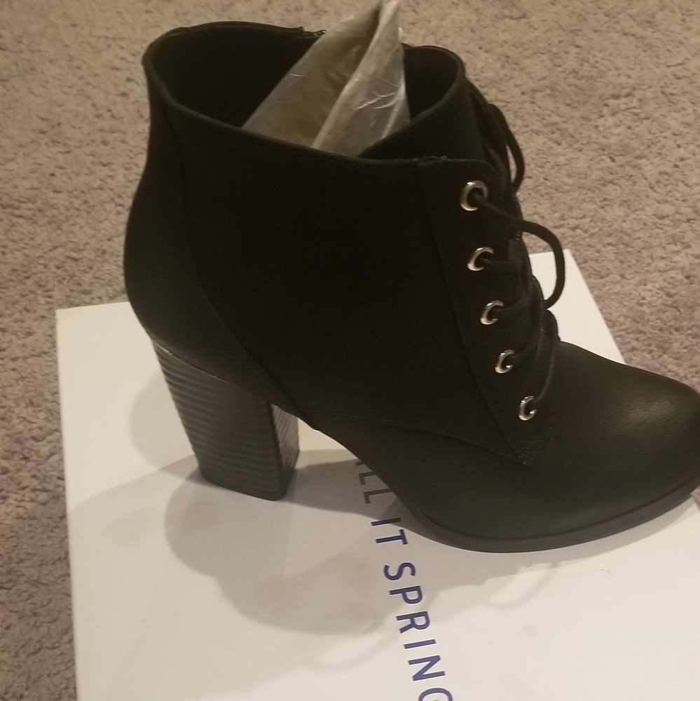 Winter/Fall boots - Picture 2 of 3